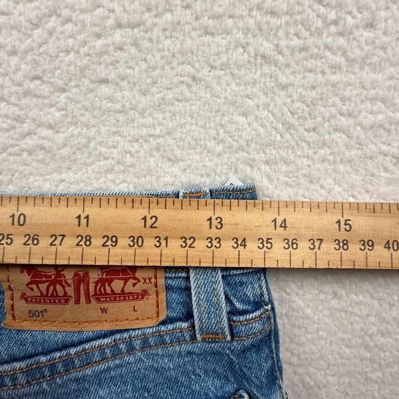 Levi's 501 Original Fit‎ Jeans Womens 27x30 Blue Denim Distressed Straight Leg - Picture 6 of 8